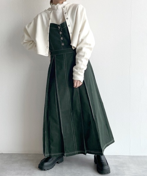 w closet（ダブルクローゼット）の「インバーテッドプリーツジャンスカ（ジャンパースカート・レディース・アイボリー/チャコールグレー/グリーン/ライム/ブルー/パープル・FREE）」の4枚目の写真