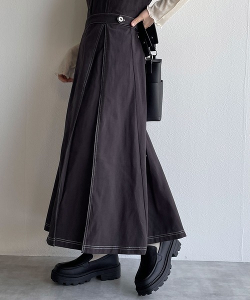 w closet（ダブルクローゼット）の「インバーテッドプリーツジャンスカ（ジャンパースカート・レディース・アイボリー/チャコールグレー/グリーン/ライム/ブルー/パープル・FREE）」の18枚目の写真