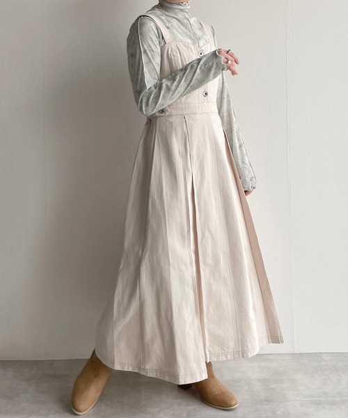 w closet（ダブルクローゼット）の「インバーテッドプリーツジャンスカ（ジャンパースカート・レディース・アイボリー/チャコールグレー/グリーン/ライム/ブルー/パープル・FREE）」の7枚目の写真