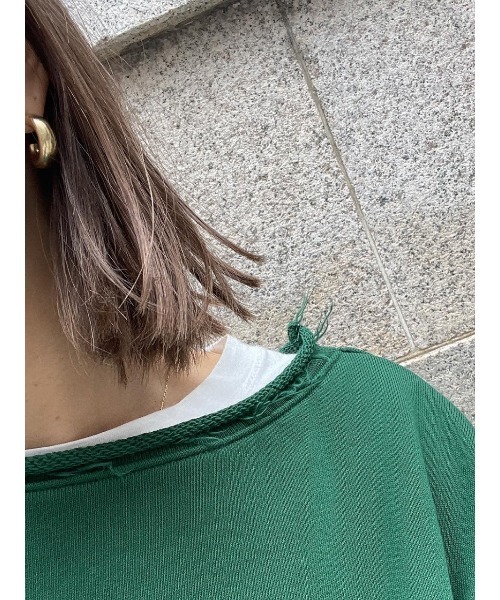 ulu(ウル)の「Original Big silhouette damage sweat(スウェット・レディース・ブラック/グリーン・FREE)」の19枚目の写真