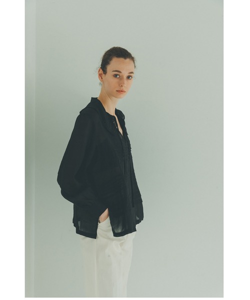 Heriter（エリテ）の「カットワークカラーブラウス（シャツ/ブラウス・レディース・ブラック/ベージュ・38）」の9枚目の写真