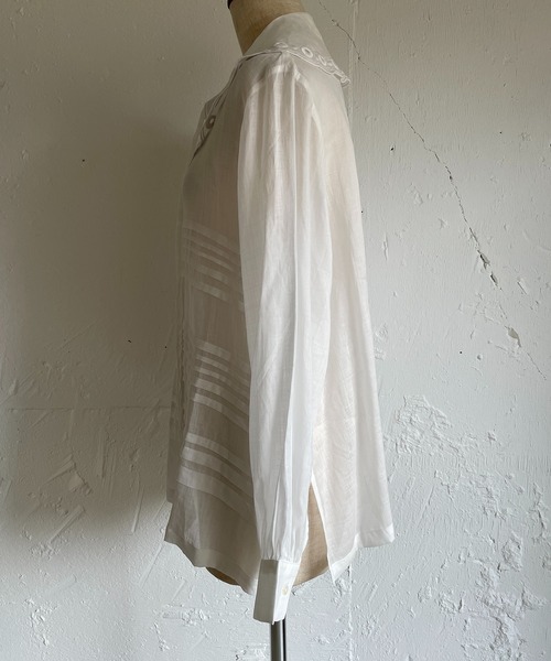 Heriter（エリテ）の「カットワークカラーブラウス（シャツ/ブラウス・レディース・ブラック/ベージュ・38）」の15枚目の写真