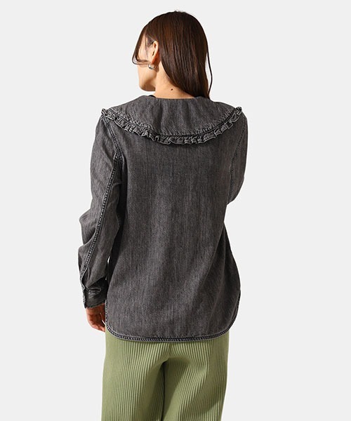 ganni デニム　シャツ　新品 デニムシャツ Ganni(ガニー) ブラウス・シャツ(レディース