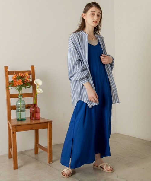 ANGIE(アンジー)の「クロスストラップフラットサンダル(サンダル・レディース・ブラウン/イエロー/アイボリー/ブラック・LARGE/MEDIUM/X-LARGE)」の5枚目の写真