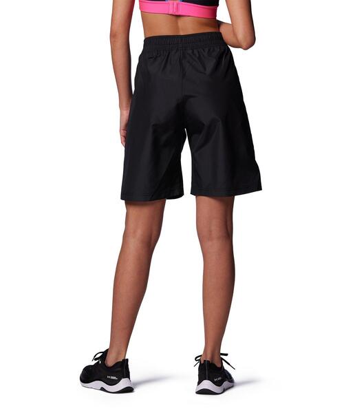 UNDER ARMOUR(アンダーアーマー)の「UAウーブン ハーフ パンツ(トレーニング/レディース)(その他パンツ・レディース・ブラック/ネイビー・L/XL/M/S)」の14枚目の写真