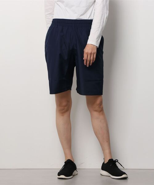 UNDER ARMOUR(アンダーアーマー)の「UAウーブン ハーフ パンツ(トレーニング/レディース)(その他パンツ・レディース・ブラック/ネイビー・L/XL/M/S)」の3枚目の写真