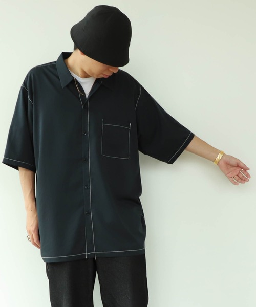 BEAMS(ビームス)の「BEAMS / ステッチ イージーフィット シャツ(シャツ/ブラウス・メンズ・ブラック/グレー/ワイン・SMALL/MEDIUM/LARGE/X-LARGE)」の4枚目の写真