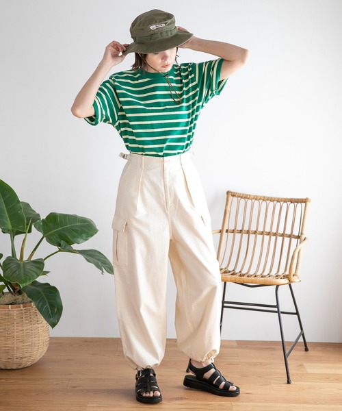 niko and...(ニコアンド)の「リラックスカーゴパンツ(カーゴパンツ・レディース・アイボリー/カーキ/チャコール・MEDIUM/LARGE)」の19枚目の写真