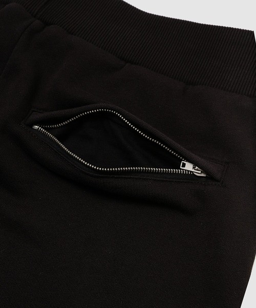 1017 ALYX 9SM（アリクス）の「COLLECTION LOGO SWEATSHORTS