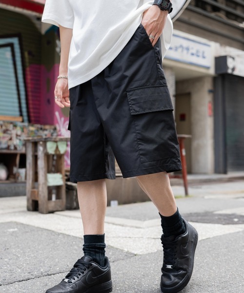 Rocky Monroe(ロッキーモンロー)の「タイプライター タックワイドミリタリーカーゴイージーショートパンツ(カーゴパンツ・メンズ・ベージュ/ブラック/ブルー/チャコールグレー/グリーン/カーキ・L/LL/M)」の3枚目の写真