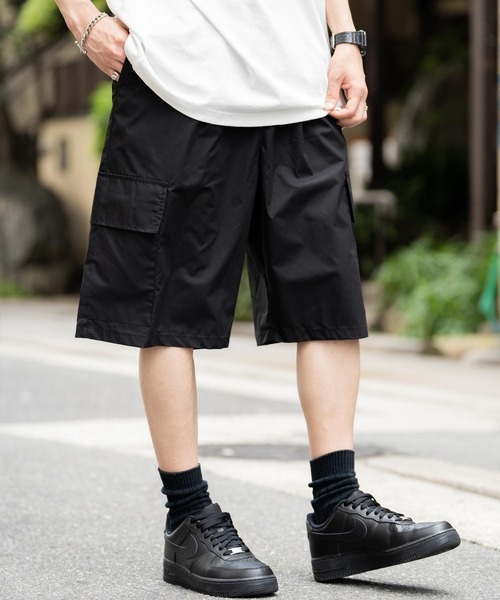 Rocky Monroe(ロッキーモンロー)の「タイプライター タックワイドミリタリーカーゴイージーショートパンツ(カーゴパンツ・メンズ・ベージュ/ブラック/ブルー/チャコールグレー/グリーン/カーキ・L/LL/M)」の7枚目の写真
