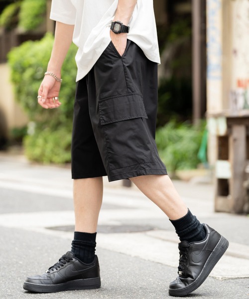 Rocky Monroe(ロッキーモンロー)の「タイプライター タックワイドミリタリーカーゴイージーショートパンツ(カーゴパンツ・メンズ・ベージュ/ブラック/ブルー/チャコールグレー/グリーン/カーキ・L/LL/M)」の8枚目の写真
