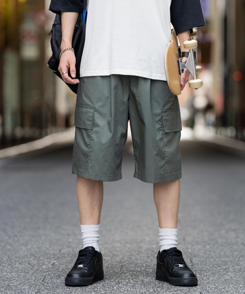 Rocky Monroe(ロッキーモンロー)の「タイプライター タックワイドミリタリーカーゴイージーショートパンツ(カーゴパンツ・メンズ・ベージュ/ブラック/ブルー/チャコールグレー/グリーン/カーキ・L/LL/M)」の19枚目の写真