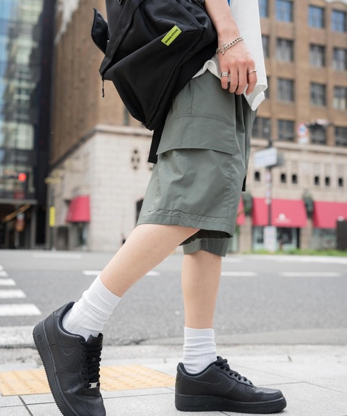 Rocky Monroe(ロッキーモンロー)の「タイプライター タックワイドミリタリーカーゴイージーショートパンツ(カーゴパンツ・メンズ・ベージュ/ブラック/ブルー/チャコールグレー/グリーン/カーキ・L/LL/M)」の20枚目の写真