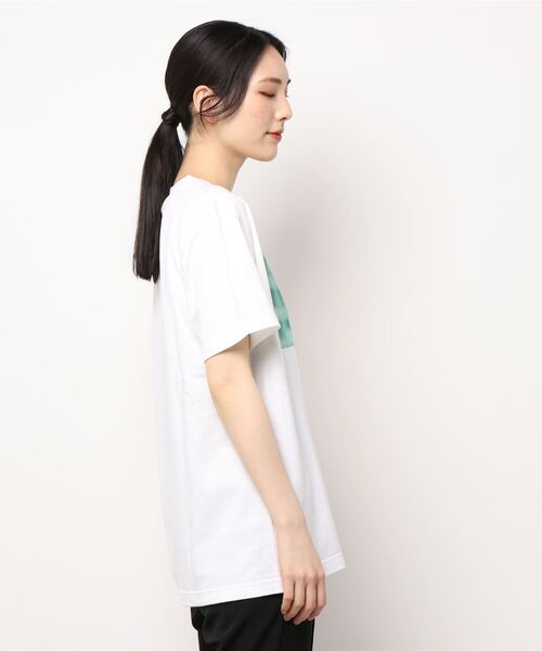 ACCOMMODE(アコモデ)の「Jurassic World Tシャツ(Tシャツ/カットソー・レディース・ホワイト・FREE)」の5枚目の写真