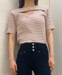 カットアウトボーダークロップドTシャツ