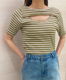 カットアウトボーダークロップドTシャツ