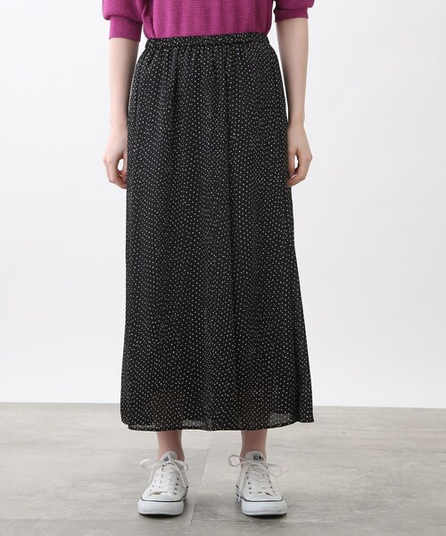 INDIVI（インディヴィ）の「◆【太田莉菜さん着用/洗える/インポート】ドット柄ナローロングスカート（スカート・レディース・ブラック系/ホワイト系その他/ブルー系・36/38/40/15 /05/13/19/12/03）」の5枚目の写真