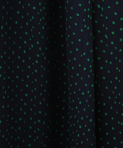 INDIVI（インディヴィ）の「◆【太田莉菜さん着用/洗える/インポート】ドット柄ナローロングスカート（スカート・レディース・ブラック系/ホワイト系その他/ブルー系・36/38/40/15 /05/13/19/12/03）」の15枚目の写真