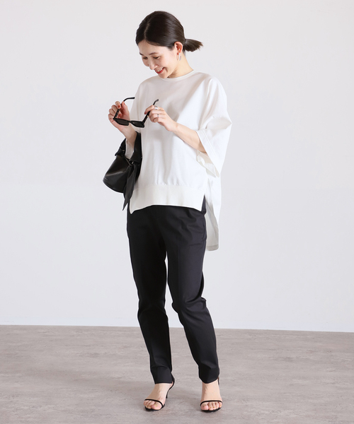 VERMEIL par iena(ヴェルメイユパーイエナ)の「MANTECO EXファインコットンサブリナパンツ(その他パンツ・レディース・ホワイト/ネイビー・40/38/36)」の7枚目の写真