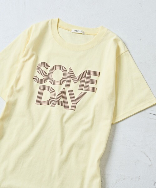 FREAK'S STORE(フリークスストア)の「DAYS TEE/デイズロゴTシャツ(Tシャツ/カットソー・レディース・オフホワイト/イエロー/ネイビー・フリ-)」の3枚目の写真