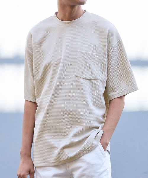 coca（coca）（コカ）の「【WEB限定セール】エンボスポケットTシャツ（Tシャツ/カットソー・メンズ・ブラック/ライトグレー/チャコール/ネイビー/ホワイト・M/L/XL）」の3枚目の写真