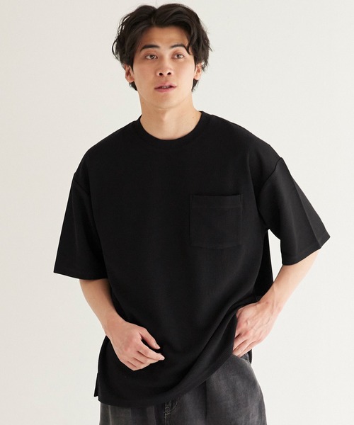 エンボス加工ロゴTシャツ オーバーサイズ ユニセックス