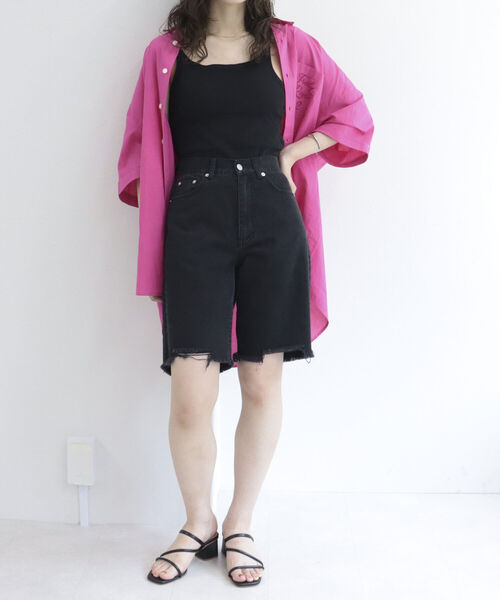 fredy repit（フレディレピ）の「デニムダメージ加工ハーフパンツ（デニムパンツ・レディース・ブラック/オフホワイト・38/36）」の20枚目の写真