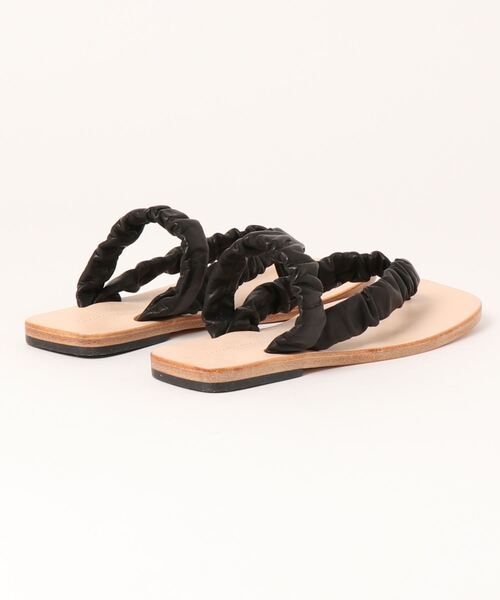 Hender Scheme（エンダースキーマ）の「shirring thong（サンダル・レディース・ブラック/レッド・1/2/4/5）」の21枚目の写真