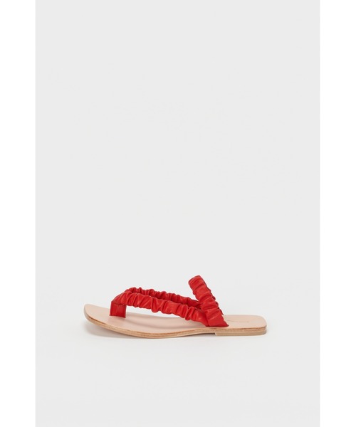 Hender Scheme（エンダースキーマ）の「shirring thong（サンダル・レディース・ブラック/レッド・1/2/4/5）」の9枚目の写真