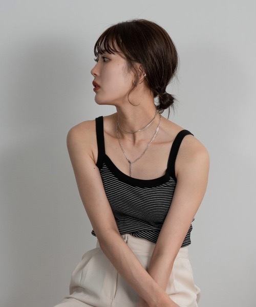 Amiur(エミレ)の「border tank top(タンクトップ・レディース・ベージュ/オリーブ/ネイビー/ブラック・FREE)」の2枚目の写真
