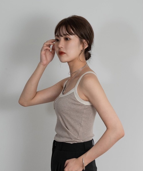 Amiur(エミレ)の「border tank top(タンクトップ・レディース・ベージュ/オリーブ/ネイビー/ブラック・FREE)」の5枚目の写真