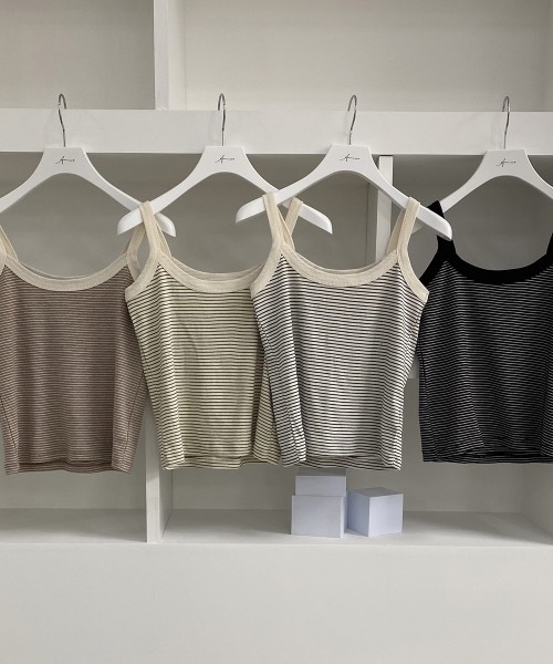 Amiur(エミレ)の「border tank top(タンクトップ・レディース・ベージュ/オリーブ/ネイビー/ブラック・FREE)」の7枚目の写真