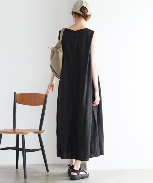 SLOBE IENA（スローブイエナ）の「《追加2》リネンタックノースリーブワンピース（ワンピース・レディース・ブラック/ピンク/グリーン・FREE）」の12枚目の写真