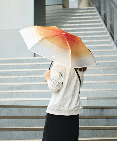 Wpc.（ダブリュピーシー）の「【旅する喫茶×Wpc.】クリームソーダ 折り畳み ビニール傘（折りたたみ傘・レディース・ピンク/ブルー/グリーン/パープル/オレンジ・フリー）」の10枚目の写真