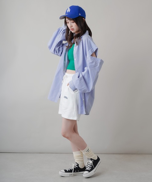 SPINNS(スピンズ)の「ワンポイントロゴ刺繍 ルーズソックス(ソックス/靴下・レディース・ブラック/アイボリー・ONESIZE)」の8枚目の写真