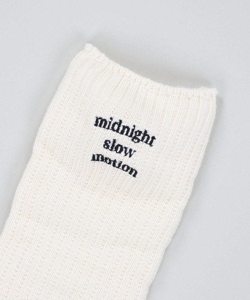 SPINNS(スピンズ)の「ワンポイントロゴ刺繍 ルーズソックス(ソックス/靴下・レディース・ブラック/アイボリー・ONESIZE)」の13枚目の写真