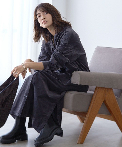 BAYFLOW(ベイフロー)の「コーデュロイシャツワンピース(シャツワンピース・レディース・ベージュ/マスタード/チャコール・FREE)」の2枚目の写真