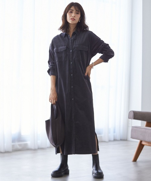 BAYFLOW(ベイフロー)の「コーデュロイシャツワンピース(シャツワンピース・レディース・ベージュ/マスタード/チャコール・FREE)」の4枚目の写真