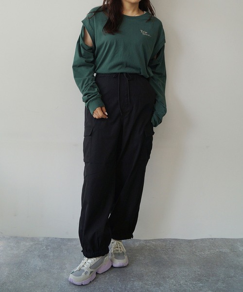 179/WG(イチナナキュウダブルジー)の「2WAYスリット ロングスリーブ /ノースリーブ Tシャツ(Tシャツ/カットソー・レディース・チャコールグレー/オフホワイト/ピンク/グリーン・FREE)」の20枚目の写真