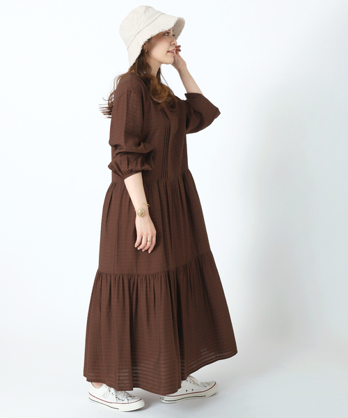 B.C STOCK（ベーセーストック）の「ティアードワンピース*（ワンピース・レディース・ブラウン/グリーン/アイボリー/ボルドー・FREE）」の11枚目の写真