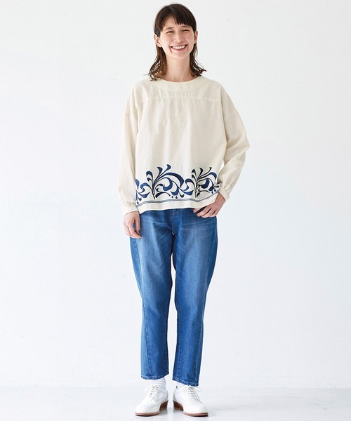 Sunny clouds（サニークラウズ）の「サニークラウズ　よじれジーンズ〈レディース〉（デニムパンツ・レディース・ブルー・61/64/67/70/73）」の5枚目の写真