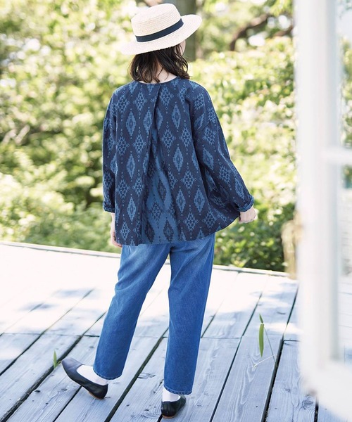 Sunny clouds（サニークラウズ）の「サニークラウズ　よじれジーンズ〈レディース〉（デニムパンツ・レディース・ブルー・61/64/67/70/73）」の13枚目の写真