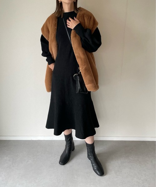 y/m by misato（イムバイミサト）の「マーメイドニットワンピース（ワンピース・レディース・ブラック/ベージュ・FREE）」の4枚目の写真