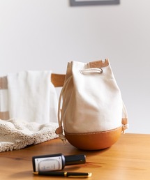 Butler Verner Sails（バトラーヴァーナーセイルス）の「Butler Verner Sails バトラーバーナーセイルズ / Molded leather drawstring shoulder モールドレザー巾着バッグ ショルダーバッグ / JA-2141-22（トートバッグ）」