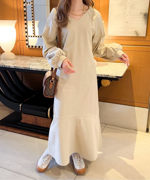 Ambre Ciel(アンブルシエル)の「美シルエット◎ボリュームマーメイドワンピース/【WEB/EC限定商品】(ワンピース・レディース・ダークブラウン/アイボリー/ブラック・FREE)」の6枚目の写真