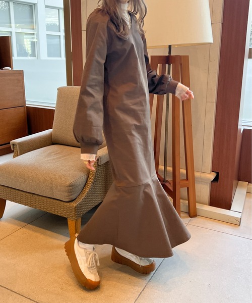 Ambre Ciel(アンブルシエル)の「美シルエット◎ボリュームマーメイドワンピース/【WEB/EC限定商品】(ワンピース・レディース・ダークブラウン/アイボリー/ブラック・FREE)」の8枚目の写真