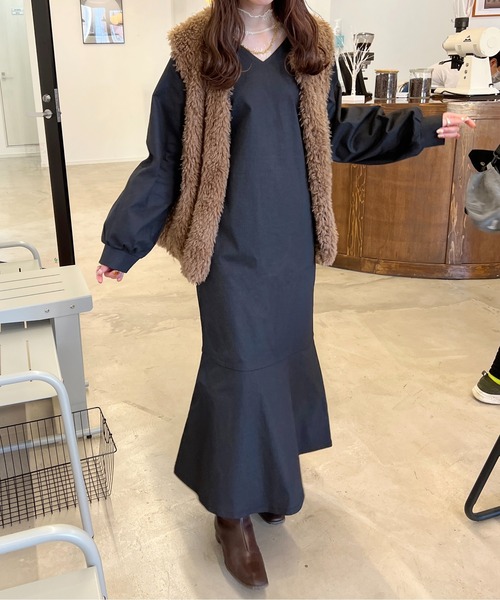 Ambre Ciel(アンブルシエル)の「美シルエット◎ボリュームマーメイドワンピース/【WEB/EC限定商品】(ワンピース・レディース・ダークブラウン/アイボリー/ブラック・FREE)」の15枚目の写真