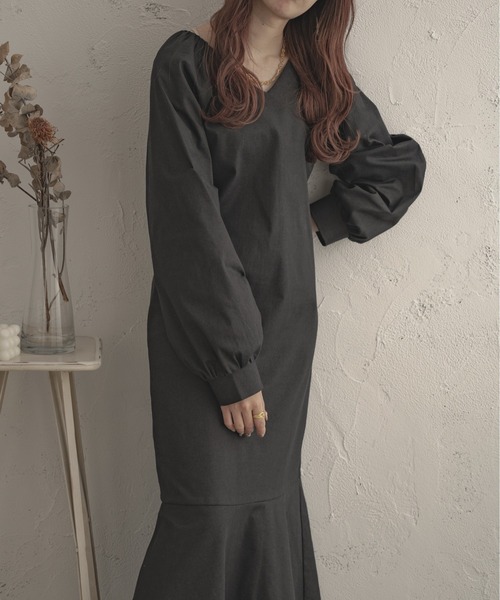 Ambre Ciel(アンブルシエル)の「美シルエット◎ボリュームマーメイドワンピース/【WEB/EC限定商品】(ワンピース・レディース・ダークブラウン/アイボリー/ブラック・FREE)」の13枚目の写真