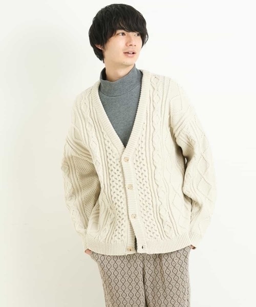 a.v.v(アーヴェヴェ)の「【ユニセックス】アランニットワイドカーディガン(カーディガン/ボレロ・メンズ・バイオレット/アイボリー/ブルー・46/48/50/44)」の22枚目の写真